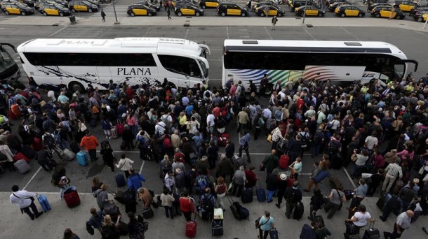 AVE Cataluña paralización Katalunia autobuses. EFE AVE Cataluña paralización Katalunia autobuses. EFE