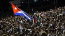 Miles de personas despiden a Fidel Castro en Santiago de Cuba. Foto: EFE
