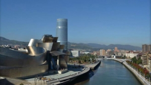 Panorámica de Bilbao, con el museo Guggenheim y la torre Iberdrola. Foto: Susana Forcada