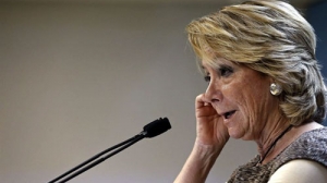 Esperanza Aguirre pide a Valenciano que aprenda de Valls