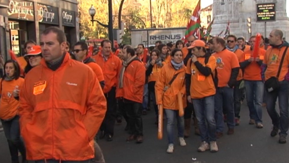 Una protesta de trabajadores de Euskaltel. EiTB