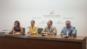 Los partidos firman el acuerdo 'histórico' para el cambio en Navarra