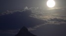 Superluna en Txindoki. Foto: Lázaro González