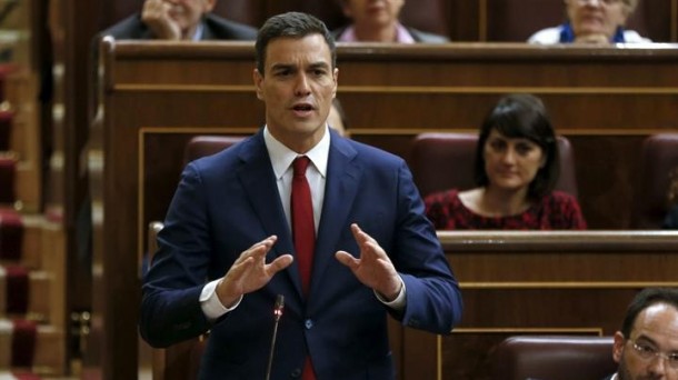 Pedro Sanchez Diputatuen Kongresuan efe
