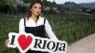 Eva Longoria visita la Rioja Alavesa. Foto: EFE.