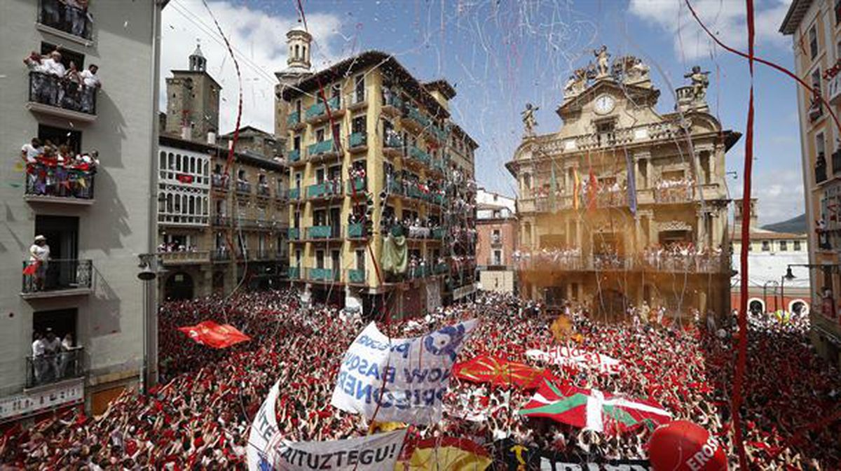 Fiestas San Fermín 2019 consignas de las escuelas de San Francisco en