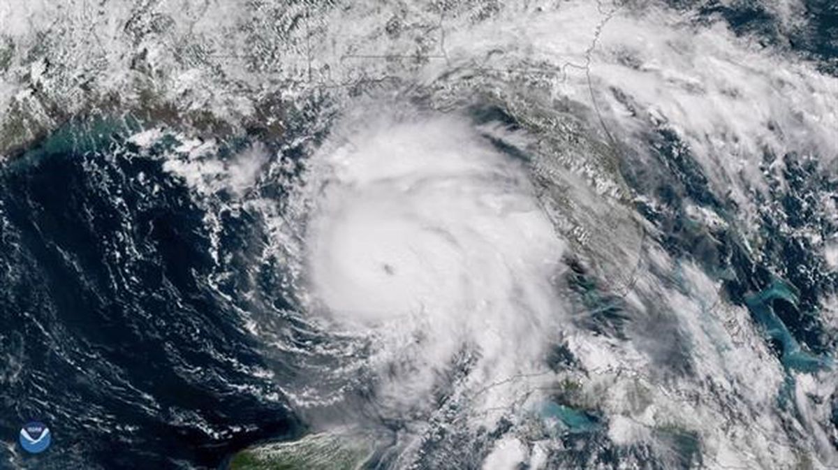 Un huracán visto desde un satélite.
