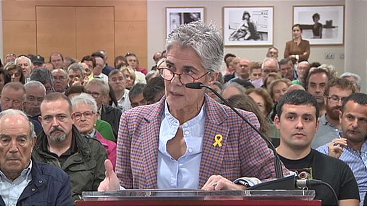 Eusko Alkartasunaren sektore kritikoa Donostian. Argazkia: Xabier Urteaga