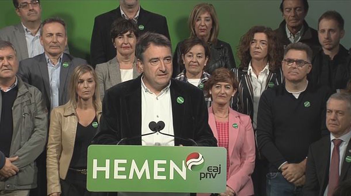 El PNV comienza en Vitoria-Gasteiz la campaña electoral