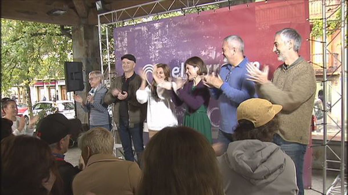 Acto de Elkarrekin Podemos en Errenteria. Foto obtenida de un vídeo de EiTB. 