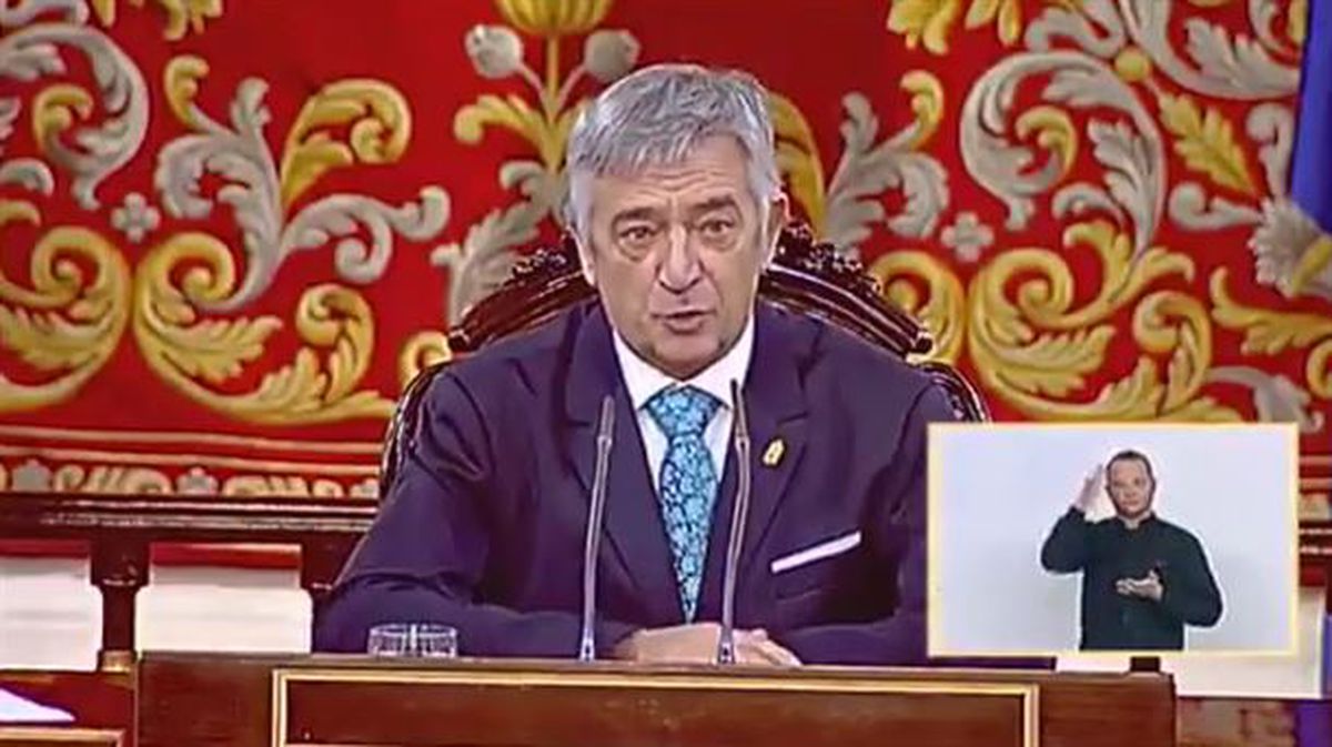 Koldo Martínez abre la constitución del Senado en euskera