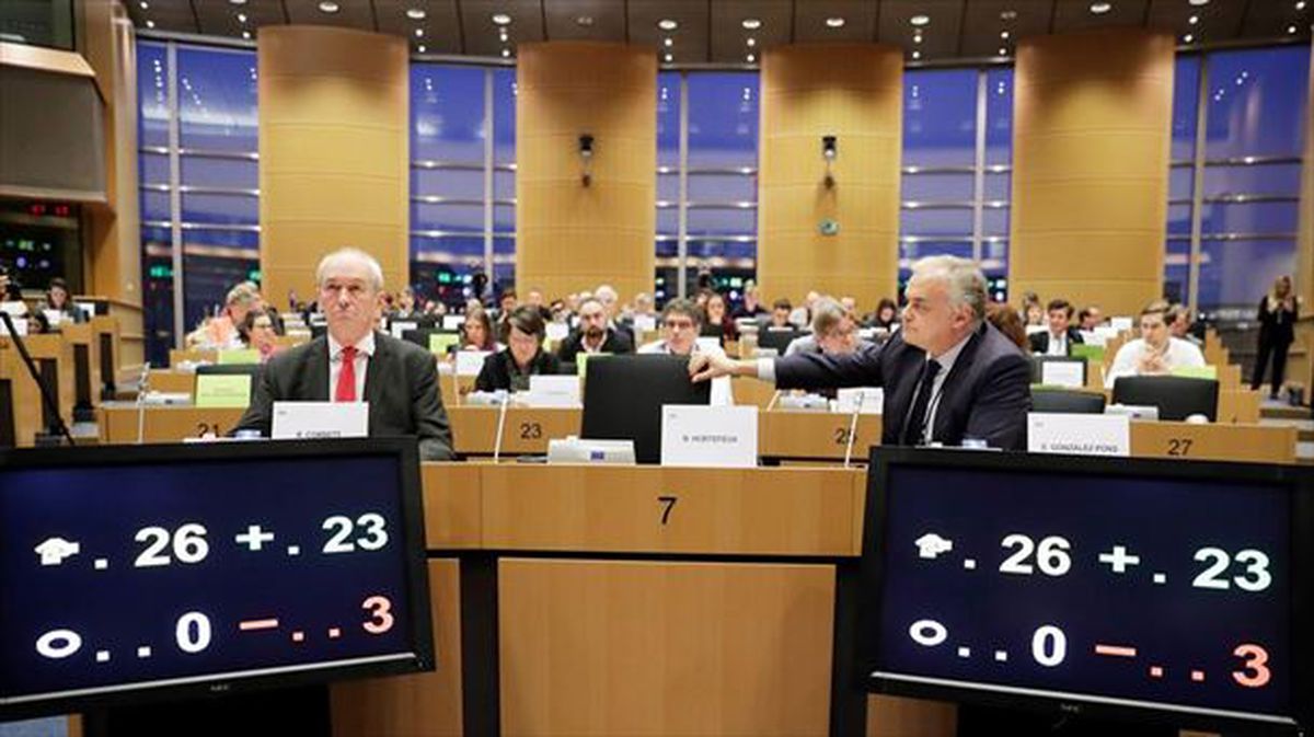 La comisión del Parlamento Europeo ha aprobado el acuerdo del 'brexit'. Foto: EFE. 
