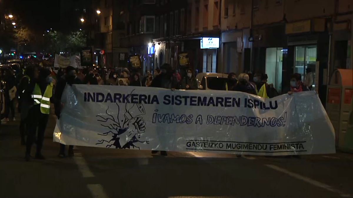 Manifestación en Vitoria-Gasteiz en el 25N 