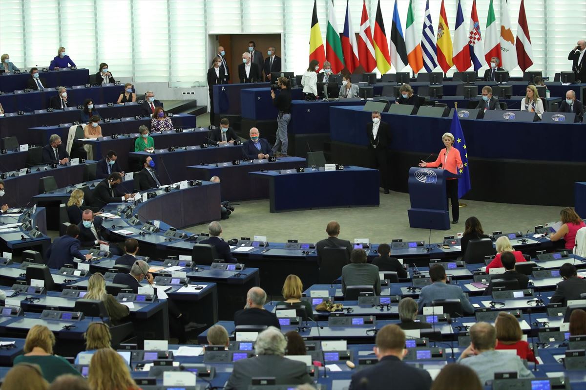 Ursula Von der Leyen Europako Batzordeko presidentea Estrasburgon. Argazkia: EFE