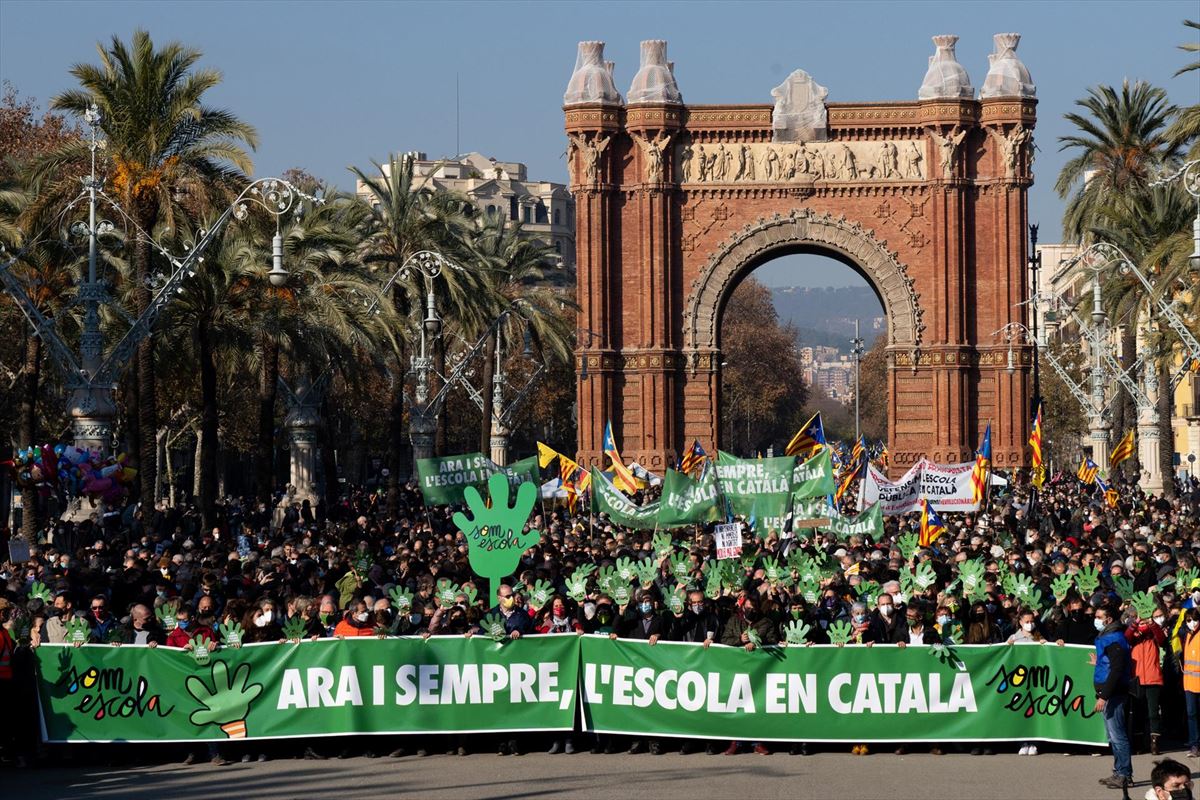 Manifestación convocada por Somescola en Barcelona. Foto: EFE