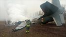 Un avión del Ejército ucraniano derribado. Foto: EFE