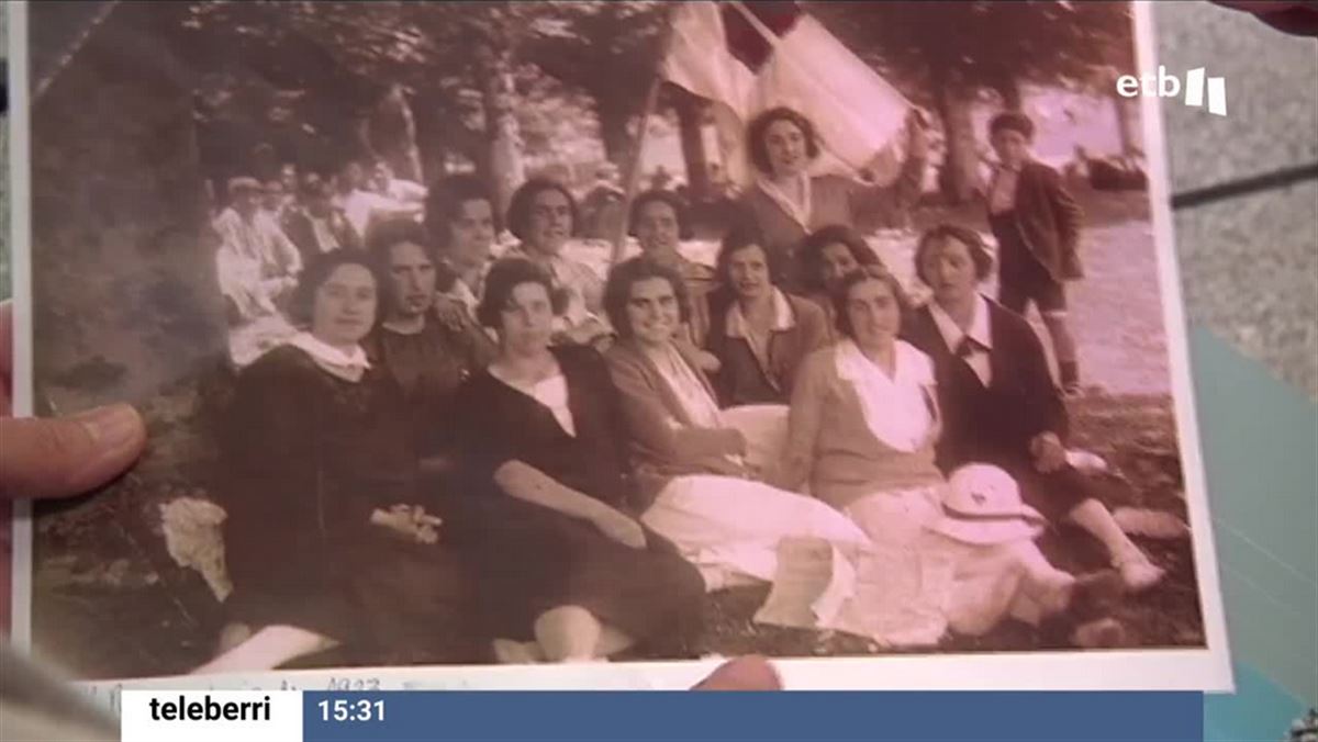 Homenaje a las miles de mujeres abertzales que trabajaron por el euskera, la cultura y el feminismo