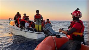 Rescate del buque 'Aita Mari' en el Mediterráneo