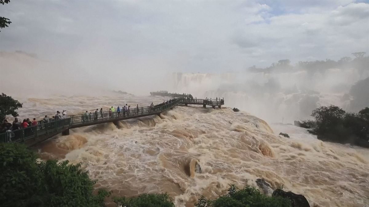 Cataratas del Iguazú. Imagen obtenida de un vídeo de Agencias.