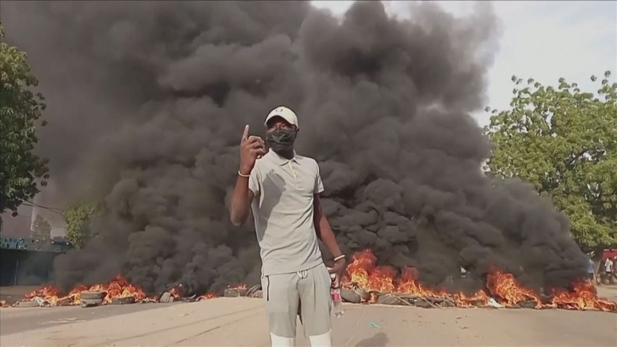 Protestas en Chad. Imagen obtenida de un vídeo de Agencias.