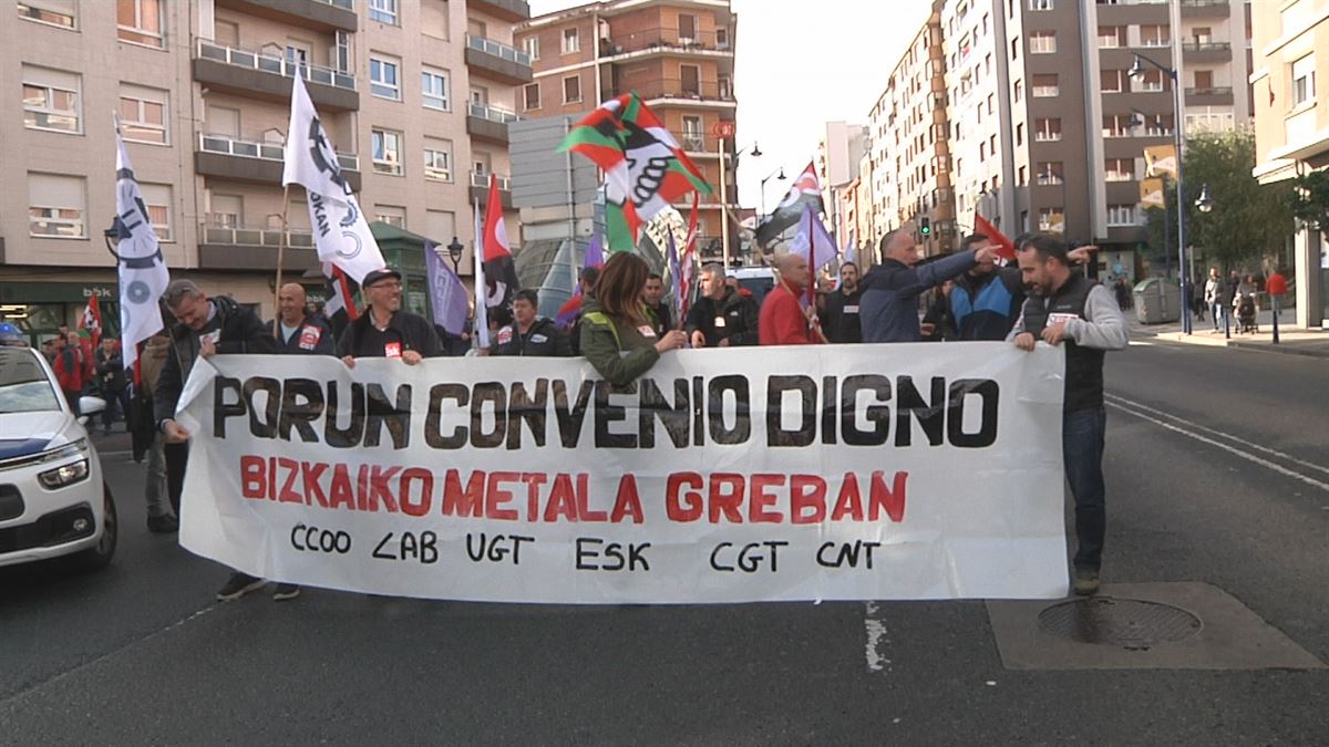 Protesta. Imagen obtenida de un vídeo de EITB Media.