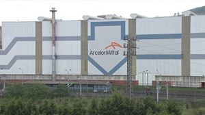 Arcelor Mittalek 7.000 langilerentzako lan erregulazioa aurkeztu du