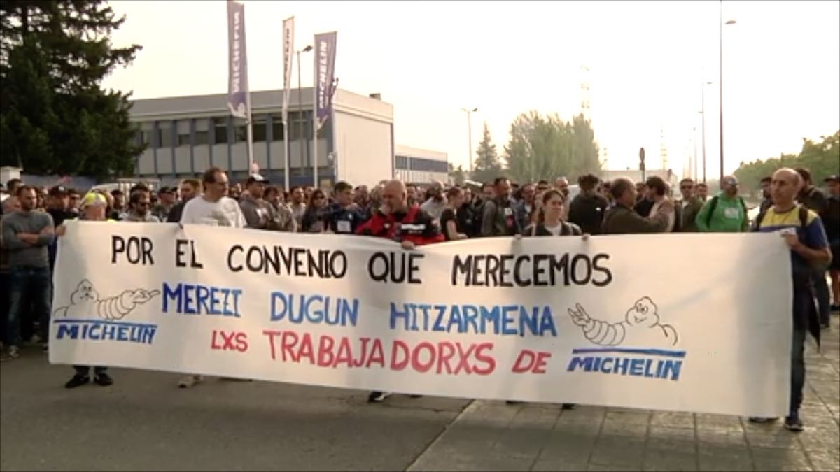 Manifestación de la plantilla de Michelín Vitoria-Gasteiz. Foto: EITB Media