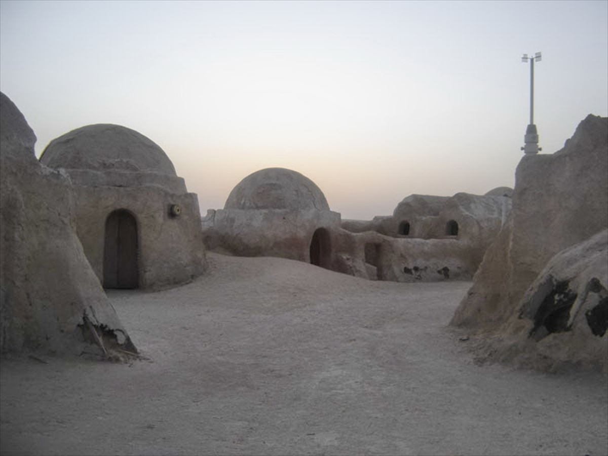 Star Warseko 'Tatooine' planeta. Argazkia: Wikimedia Commons