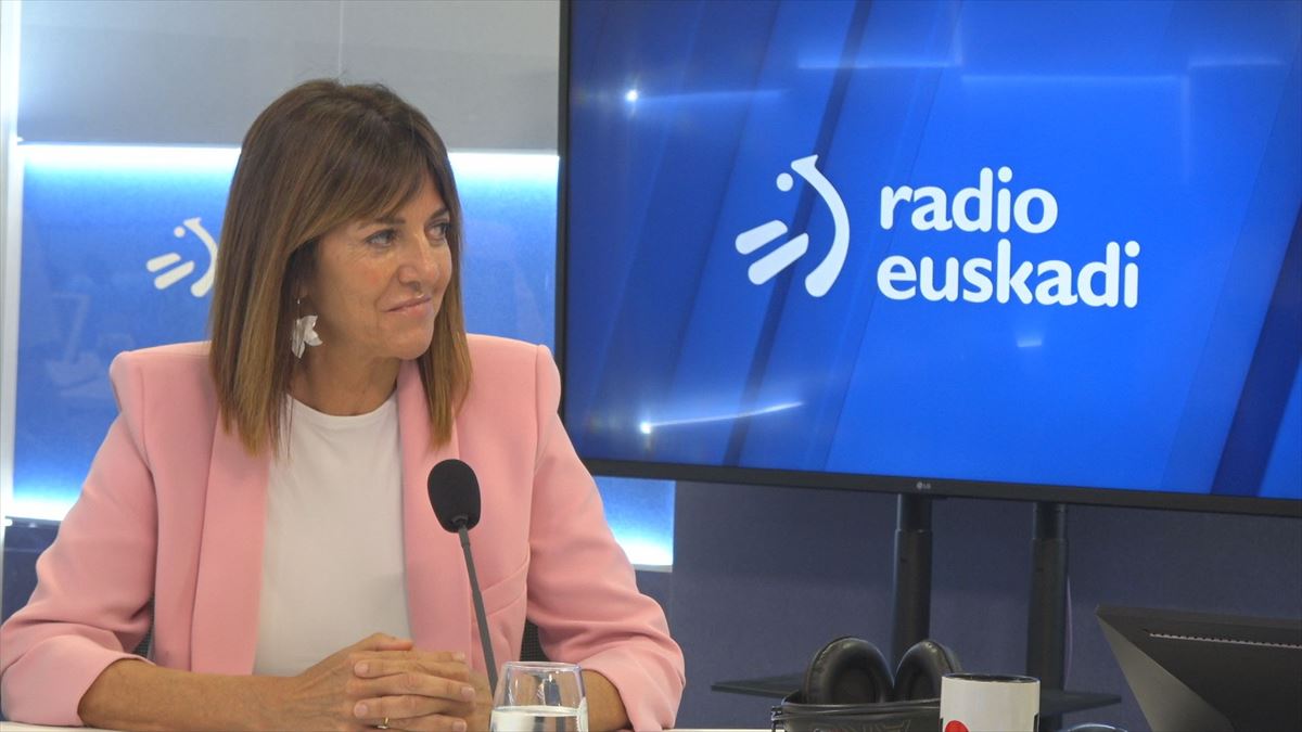Idoia Mendia en Radio Euskadi 