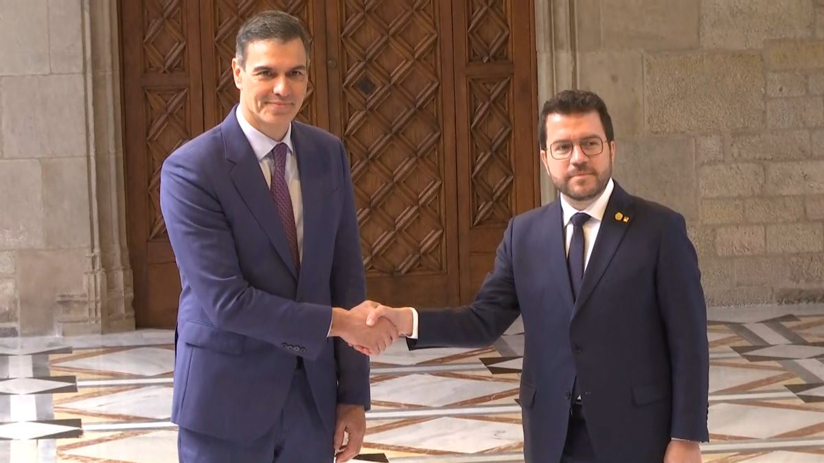 Pedro Sánchez y Pere Aragonès. Imagen obtenida de un vídeo de Agencias.